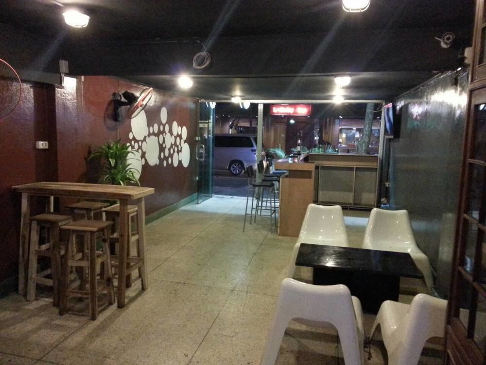בנגקוק Wacky Fun Party Hostel מראה חיצוני תמונה